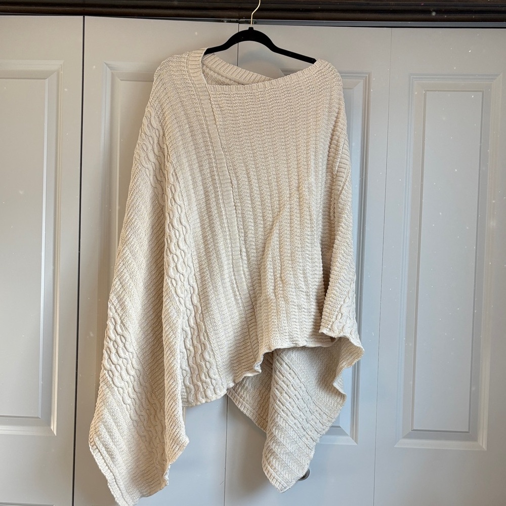 Chic Cream Women's Poncho